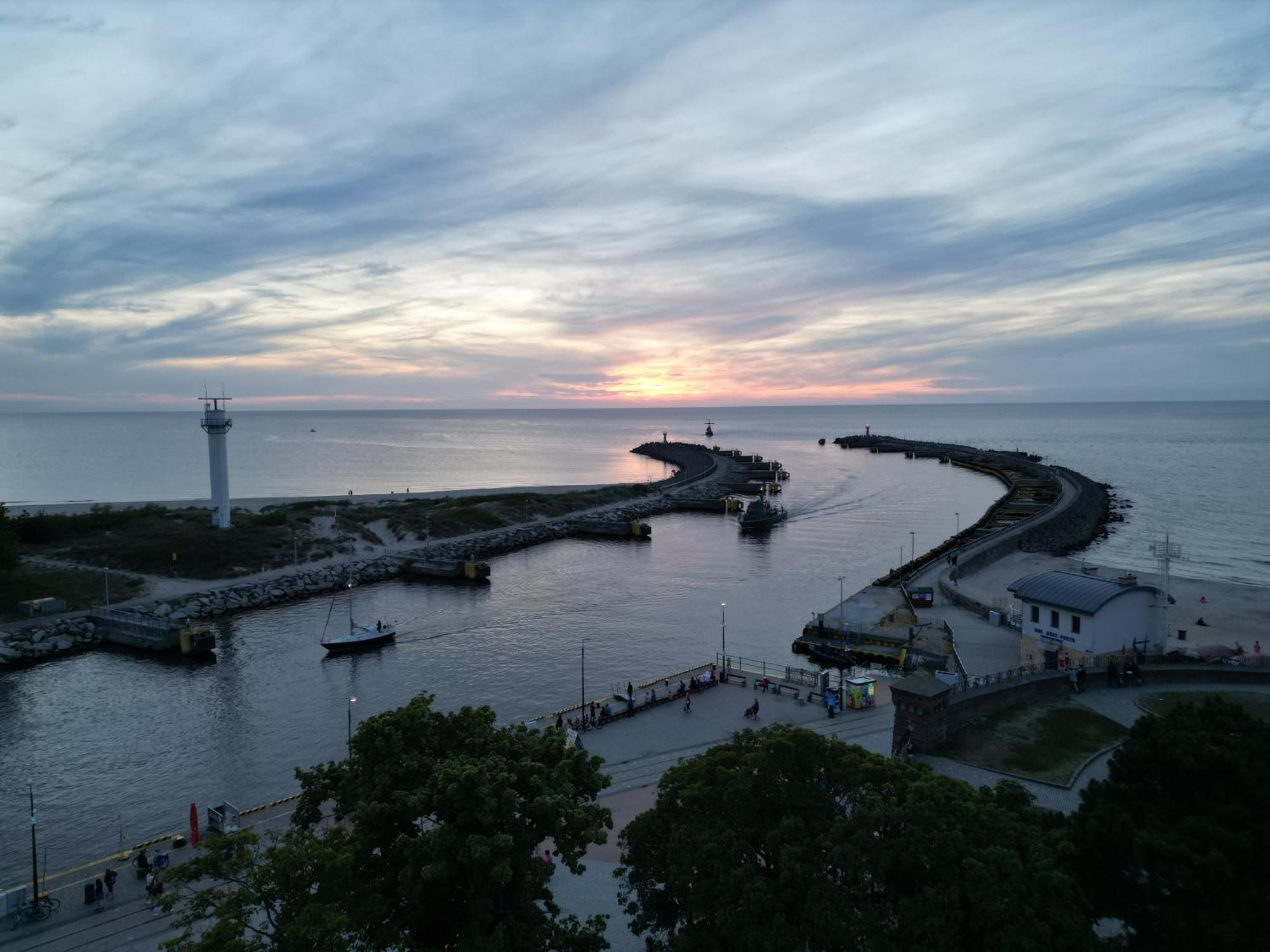 Salt Island Apartament Kolobrzeg Apartment ภายนอก รูปภาพ